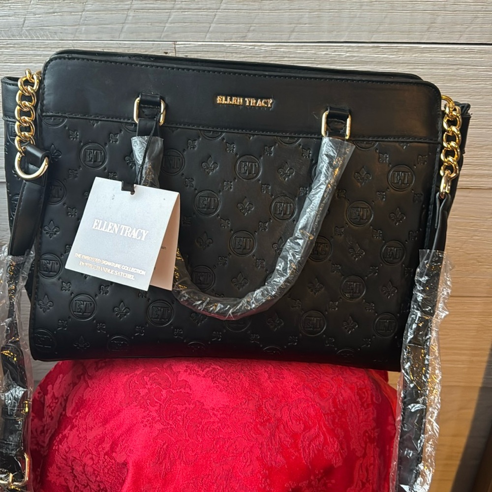 Ellen Tracy NEW WITH TAGS Double handled satchel.